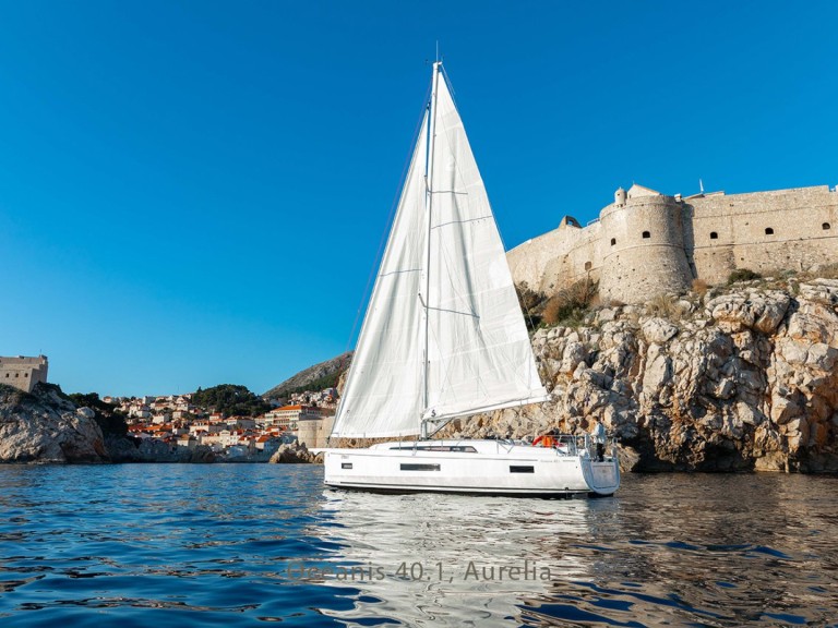 Boat rental Bénéteau Oceanis 40.1 in Komolac on Samboat