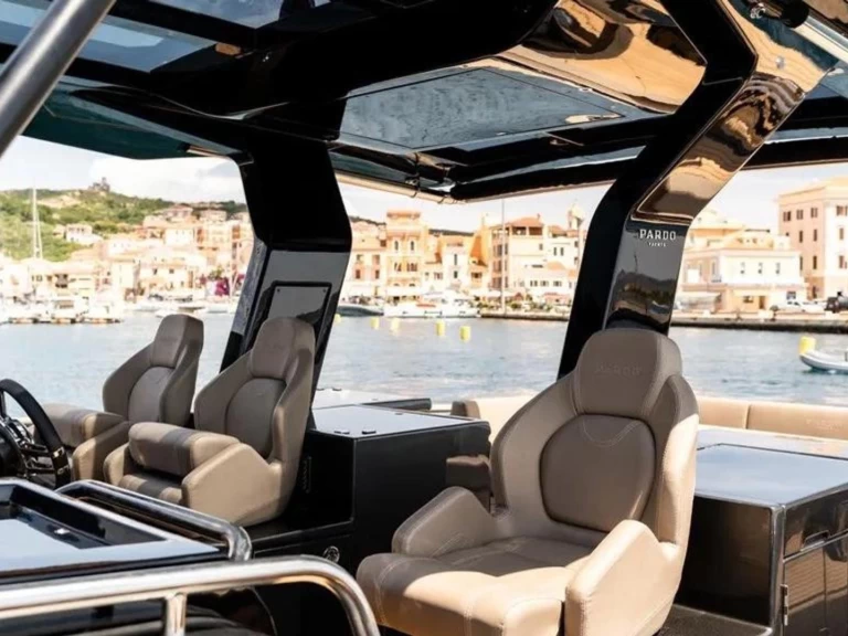 Pardo Yachts Pardo 50 in Ibiza Town on SamBoat
