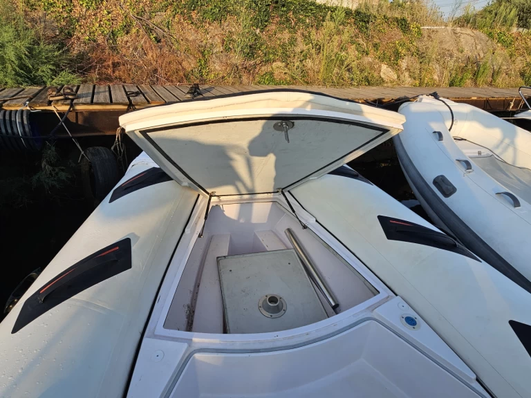 Selva Selva 640 in Sanary-sur-Mer on SamBoat