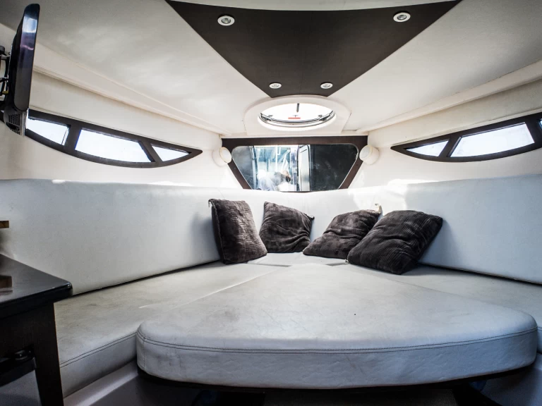 Boat rental FS Yachts 31 in Rio de Janeiro on Samboat