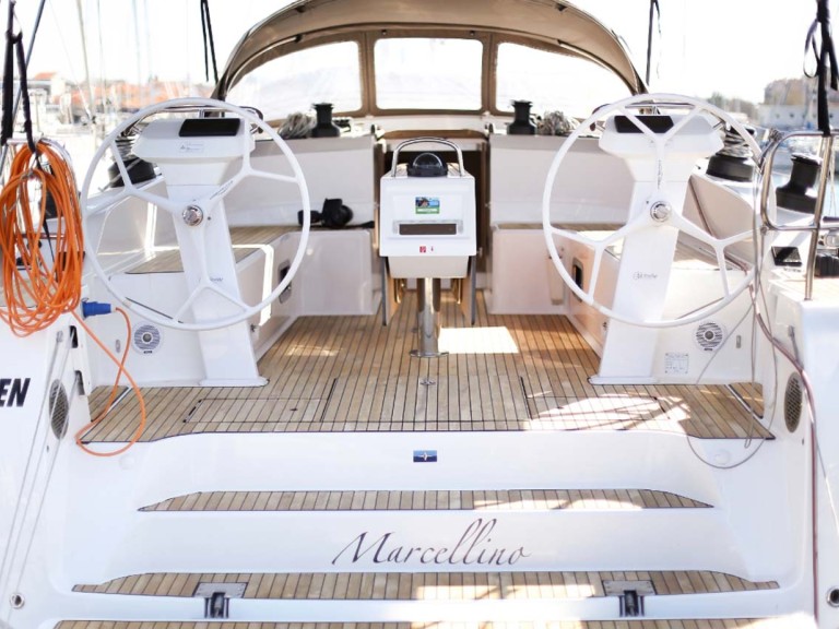 Sailboat rental in Jezera - Bavaria Cruiser 51