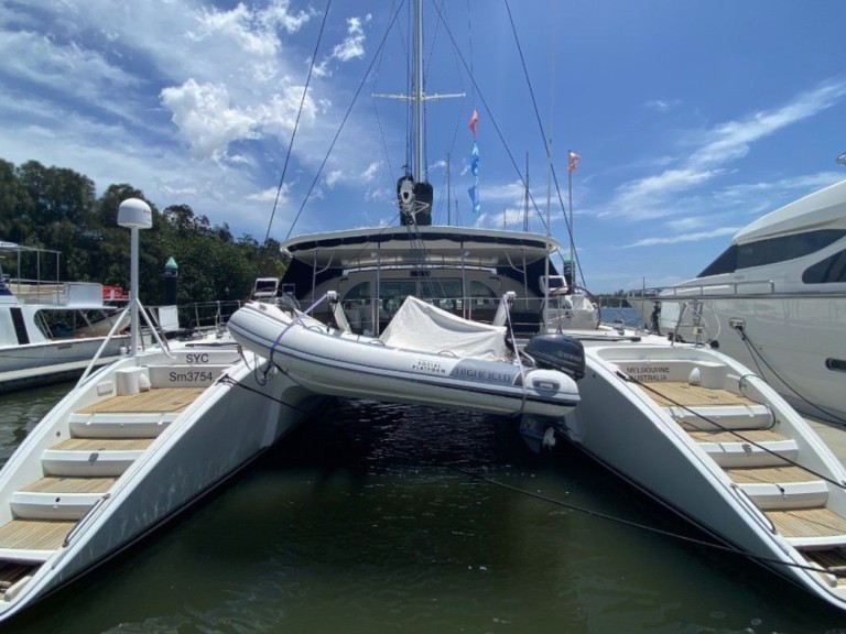 Boat rental Lagoon Lagoon 570 in La Ciotat on Samboat