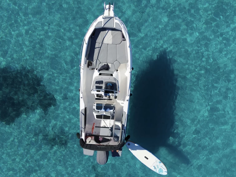 Motorboat rental with or without captain Karnic Mandelieu-la-Napoule