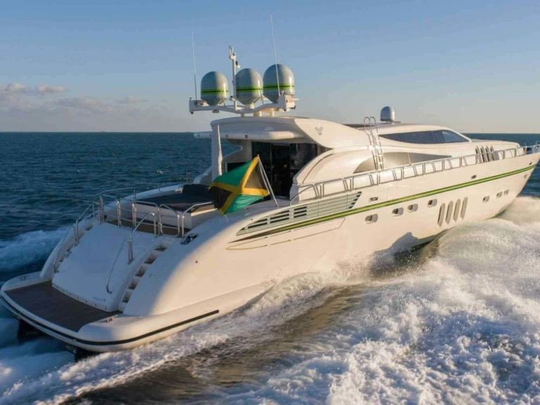 Boat rental Leopard 112' Leopard in Miami Beach on Samboat