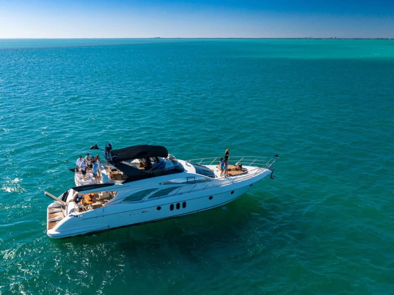 Bareboat Rental Luxury Yacht Azimut with a boat licence