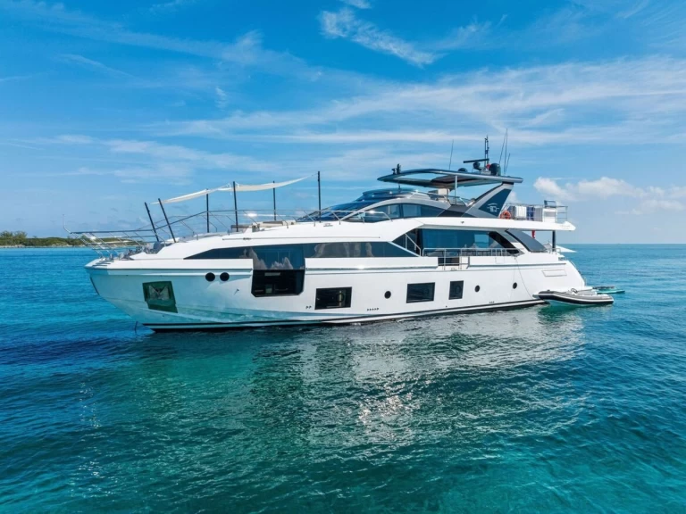 Rent a Azimut Azimut 88 Miami Beach
