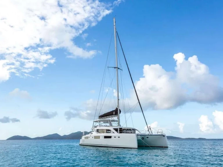 Luxury Yacht rental in U.S. Virgin Islands - Voyage CELESTINE
