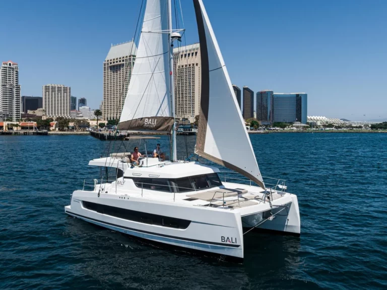 Rent a Bali Bali 4.4 Harbor Island