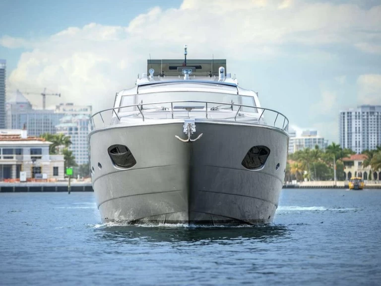 Luxury Yacht rental in Miami - Pershing Pershing 82