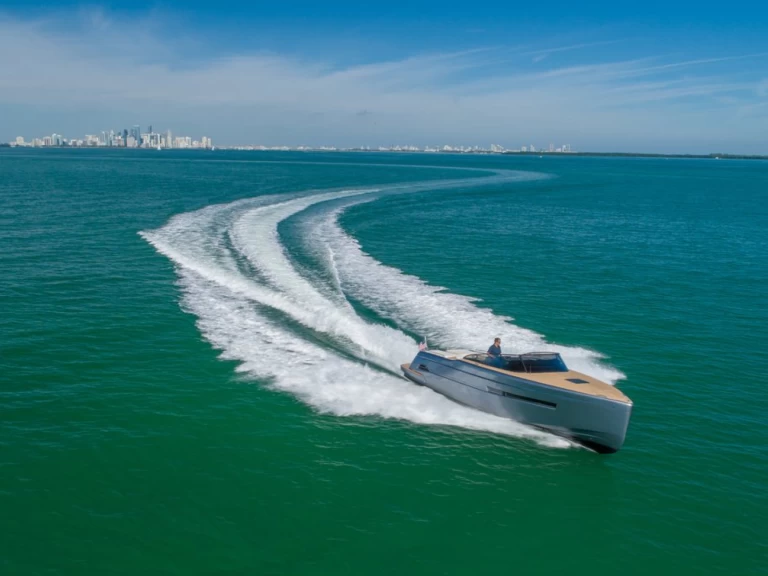Yacht charter Miami cheap 36