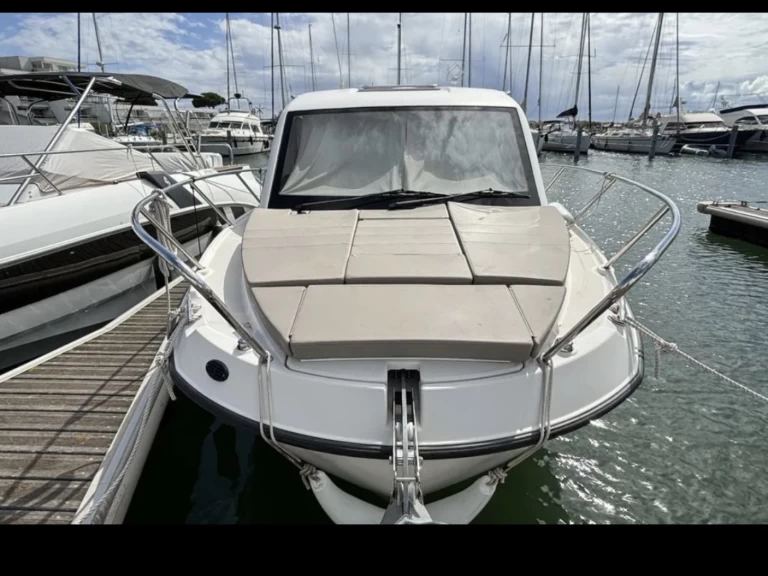Rent a Quicksilver Activ 755 Weekend Naples