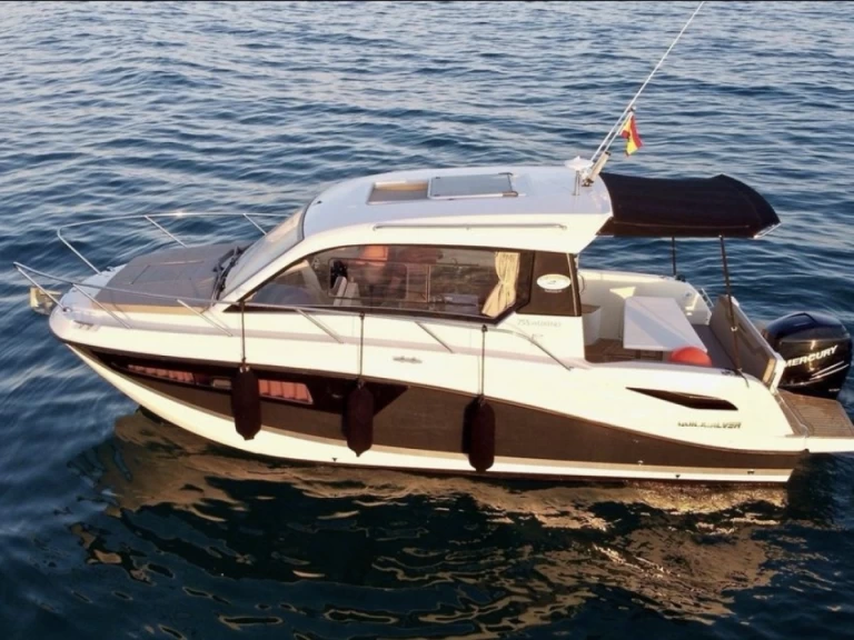 Motorboat rental with or without captain Quicksilver Sorrento