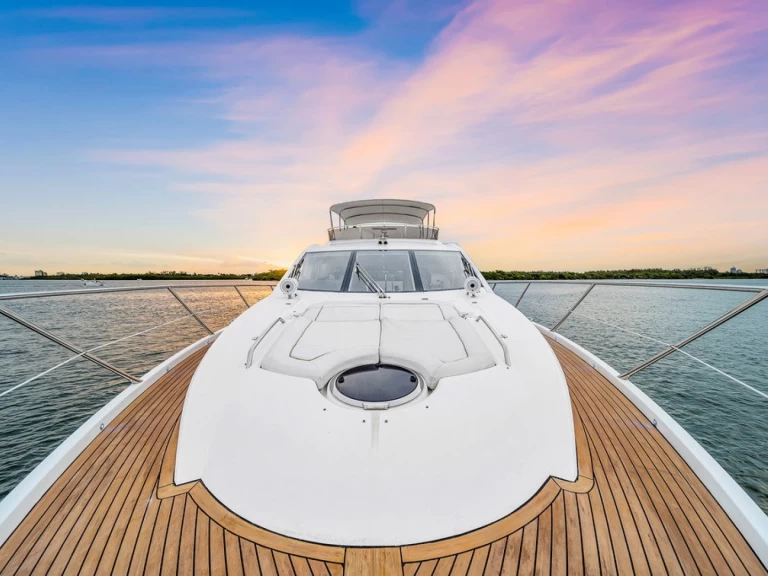 Luxury Yacht rental in Miami Beach - Sunseeker 70 