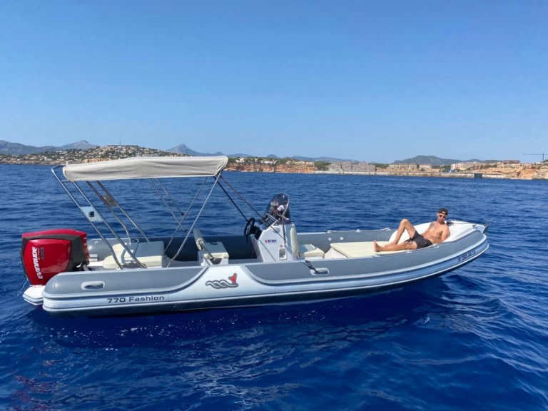 Boat rental MV Marine 770 in El Toro on Samboat