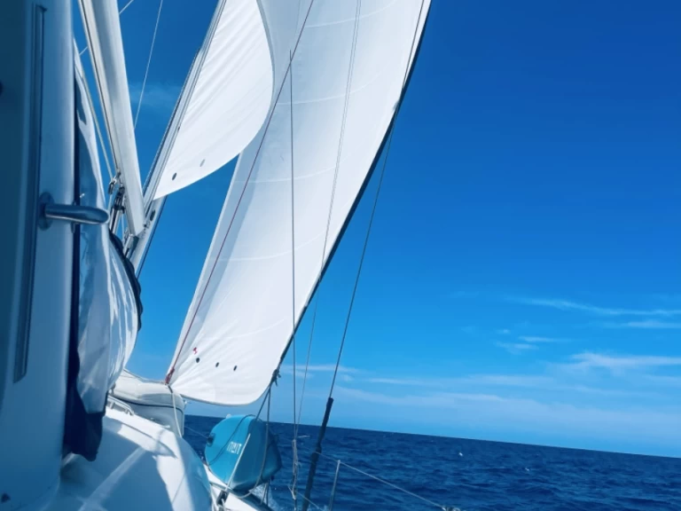 Sailboat rental in Roda de Barà - Bénéteau Oceanis 50