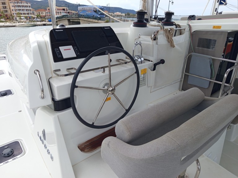 Rent a Lagoon Lagoon 42 Lefkáda