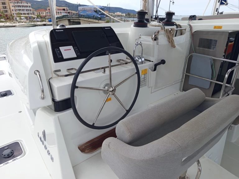 Rent a Lagoon Lagoon 42 Lefkáda