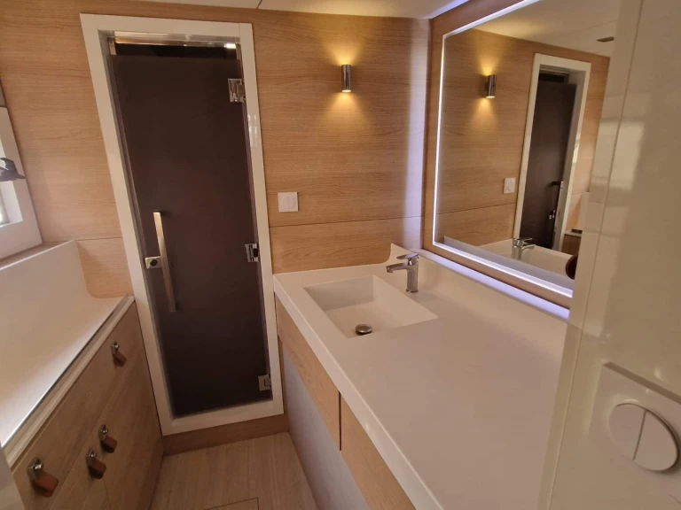 Catamaran rental in Seget Donji - Aventura Aventura 45