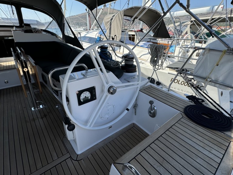 Sailboat rental with or without captain Elan Seget Donji