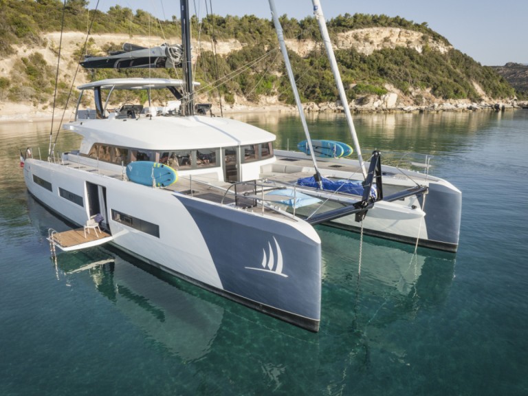 Catamaran for rent Bas du Fort at the best price