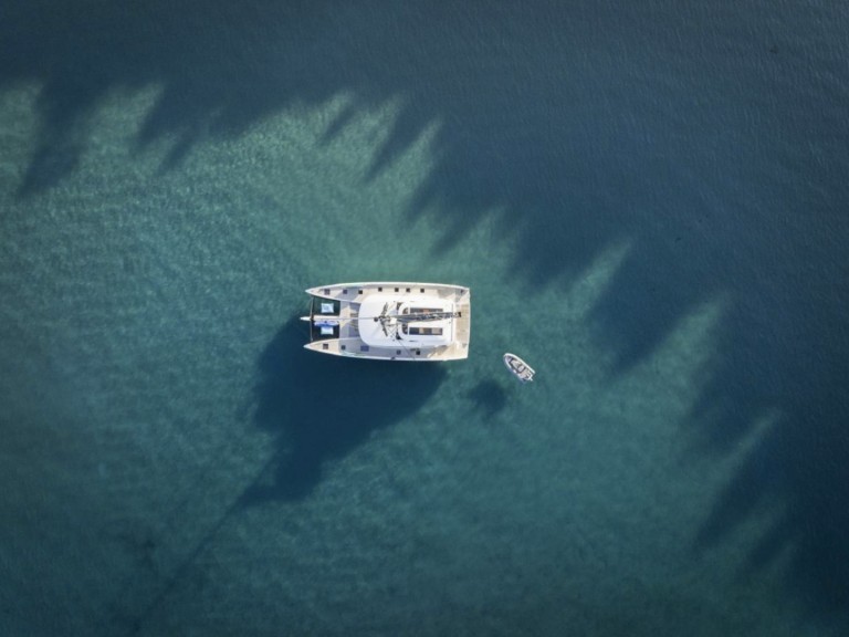 Rent a Lagoon Lagoon Seventy 7 Bas du Fort