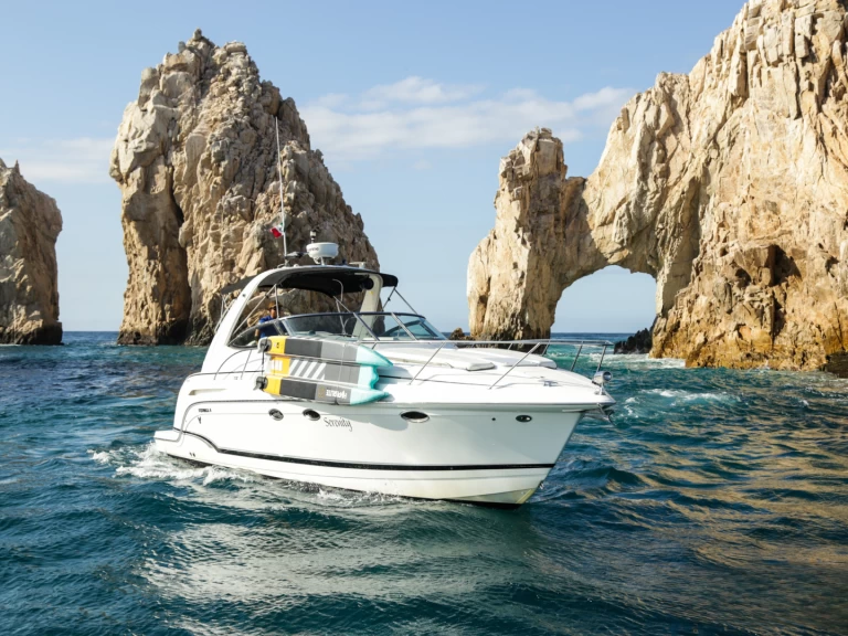 Luxury Yacht for rent Cabo San Lucas at the best price