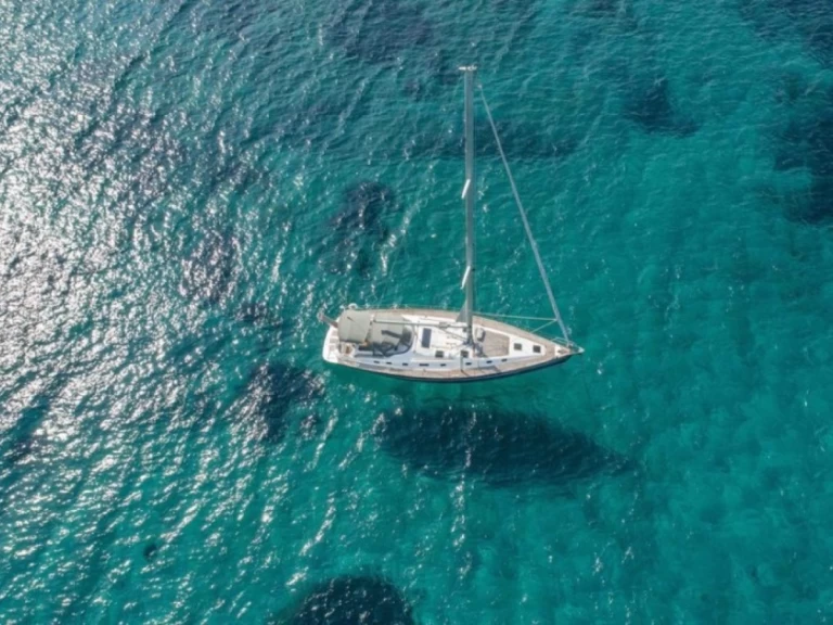 Boat rental Ocean Yachts Ocean Star 51.2 in Foinikas on Samboat