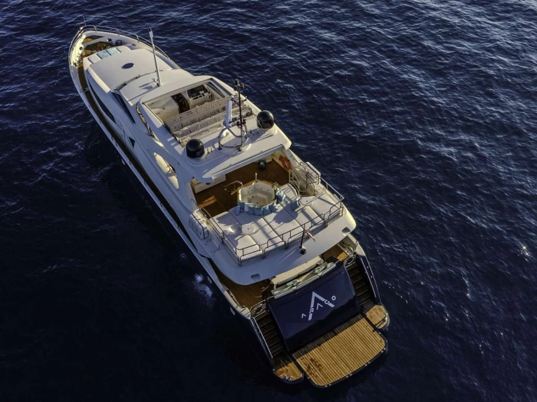 Sunseeker ARAGO charter bareboat or captained in  Trogir