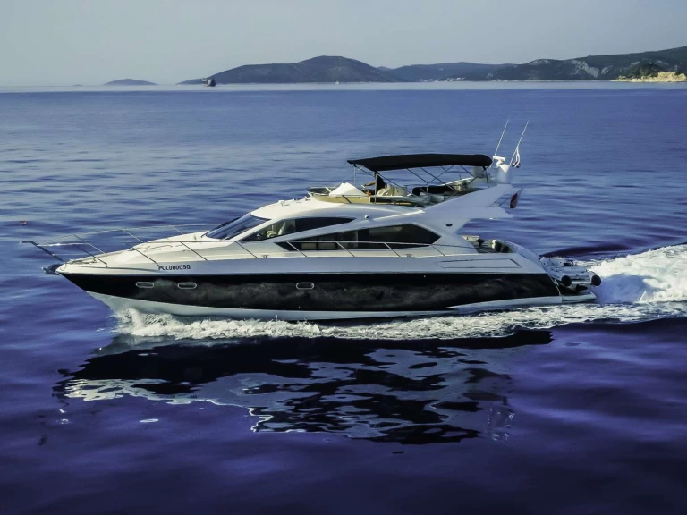 Luxury Yacht rental in Trogir - Sunseeker 2 DRUNK