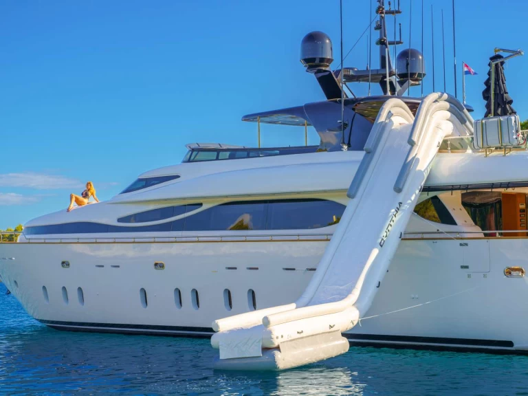 Yacht charter Makarska cheap CYNTHIA