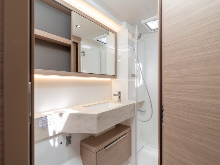 Boat rental Lagoon Lagoon 51 in Trogir on Samboat