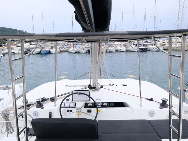Bareboat Rental Catamaran Lagoon with a boat licence