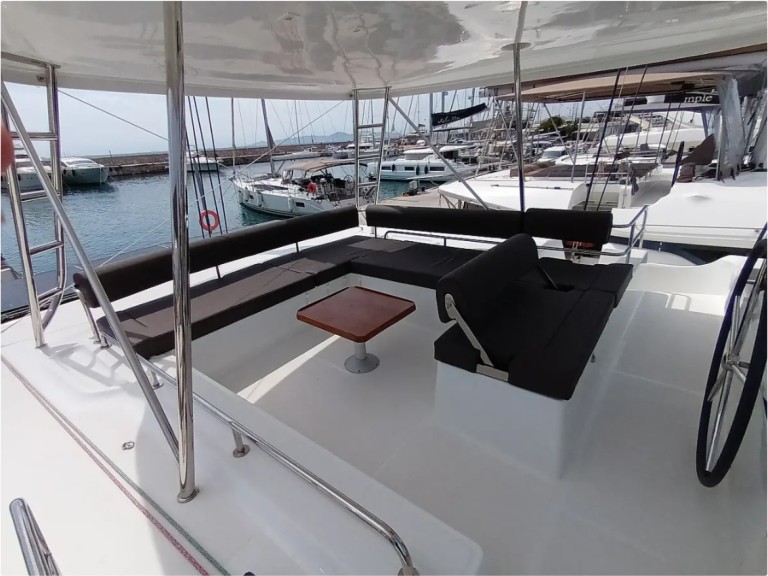 Rent a Lagoon Lagoon 51 Pálairos