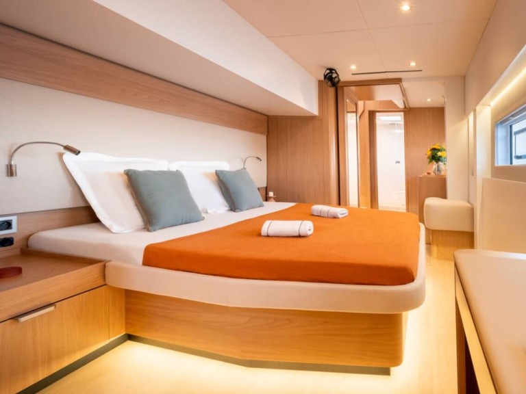 Bareboat Rental Catamaran Bali with a boat licence