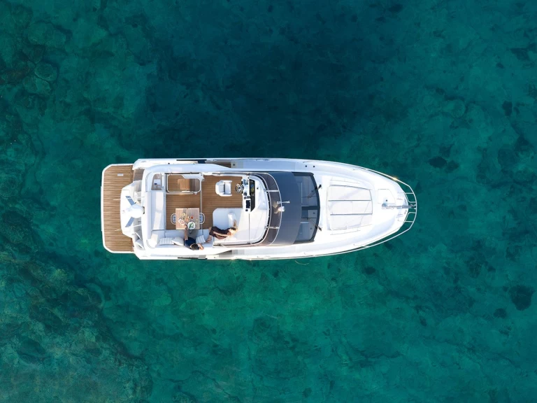 Luxury Yacht rental with or without captain Prestige Yachts Kaštela