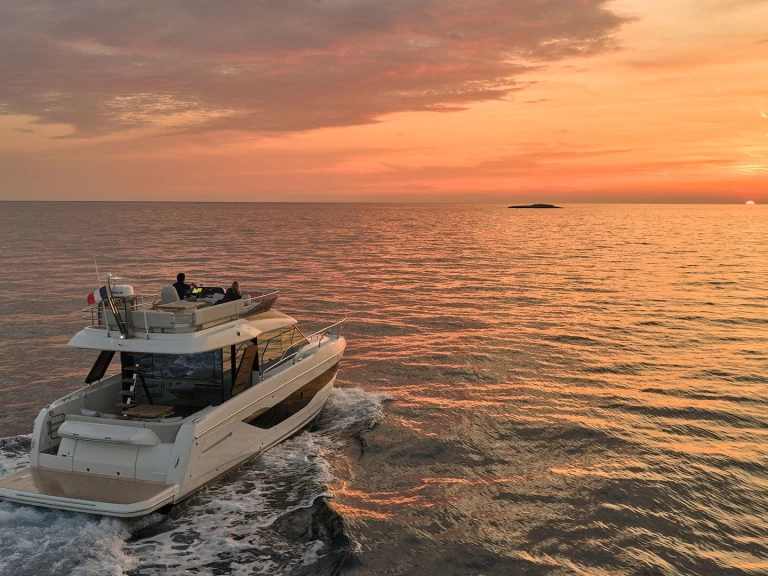 Bareboat Rental Luxury Yacht Prestige Yachts with a boat licence