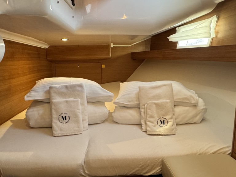 Rent a Elan Impression 45.1 Trogir