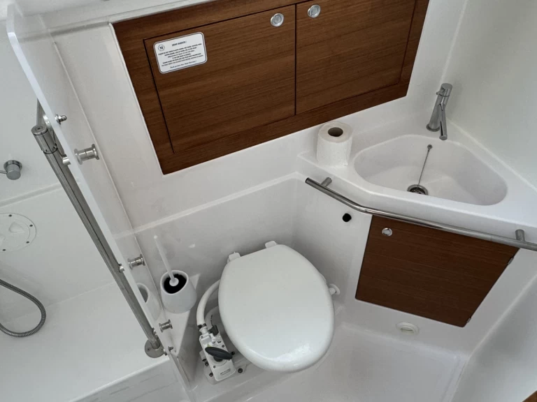 Sailboat rental in Trogir - Elan Impression 45.1