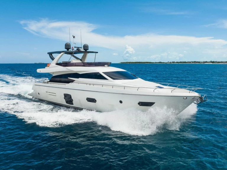 Rent a Ferretti 78 Miami Beach