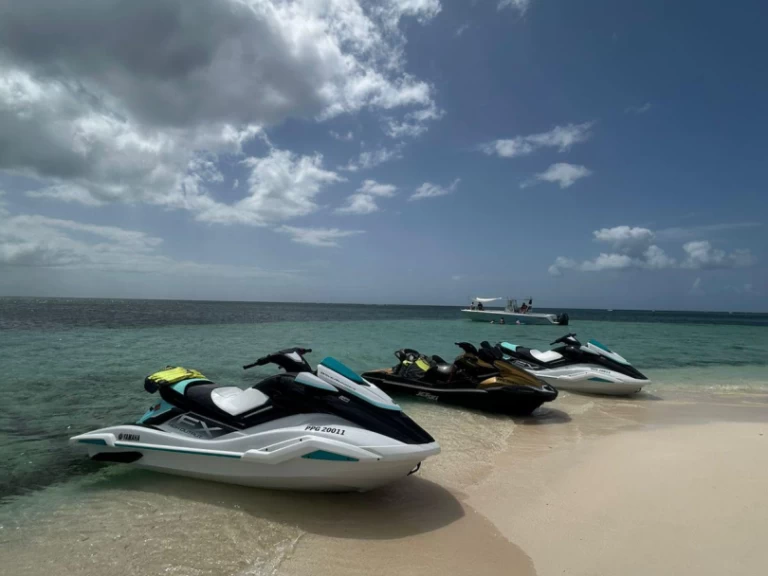 Jet ski rental with or without captain Yamaha Pointe-à-Pitre