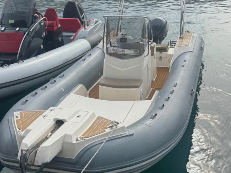 RIB rental with or without captain Capelli Marseille