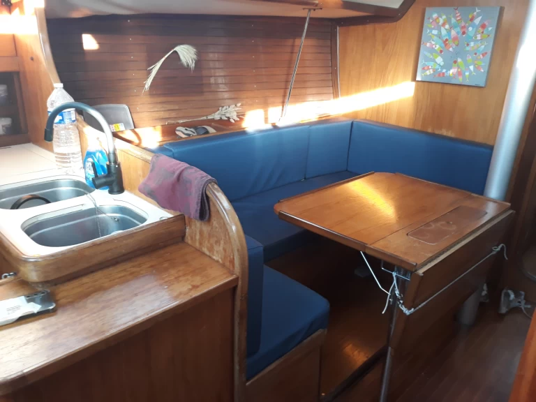 Sailboat rental with or without captain Bénéteau Saint-Brieuc