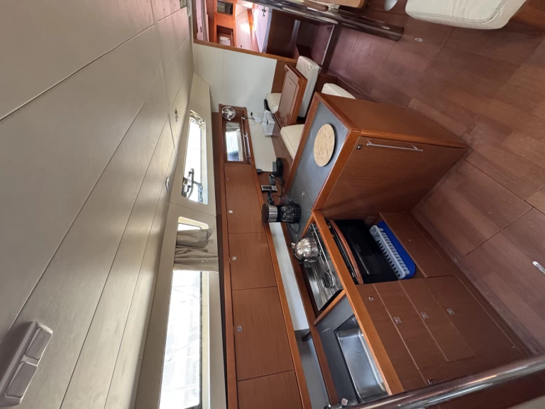 Sailboat rental in Kos - Bénéteau Oceanis 41