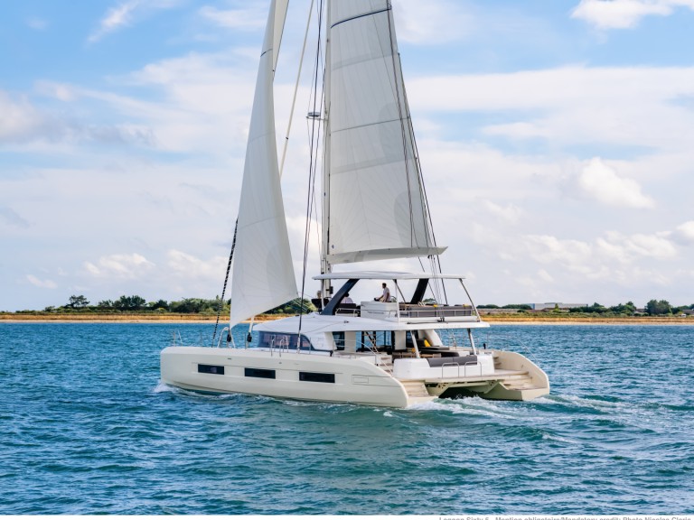 Catamaran rental in Salerno - Lagoon Lagoon Sixty 5 Owner's Version