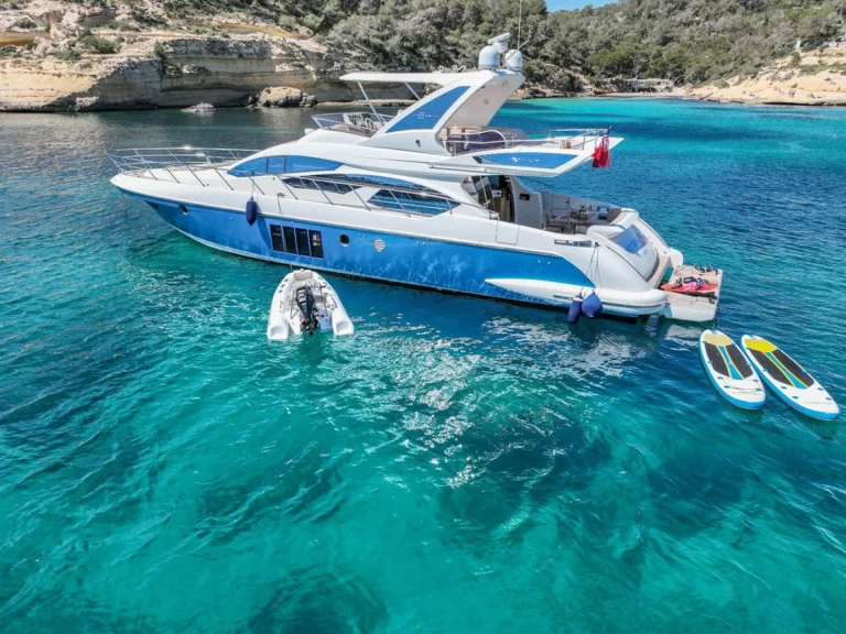 Luxury Yacht for rent Palma de Mallorca at the best price