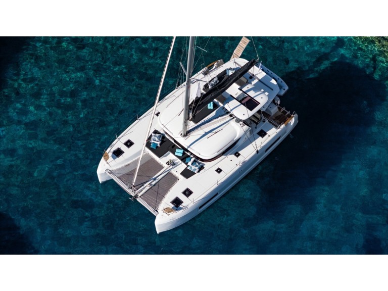 Catamaran rental with or without captain Lagoon Lefkáda
