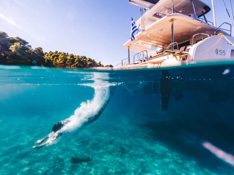 Catamaran rental with or without captain Lagoon Lefkáda