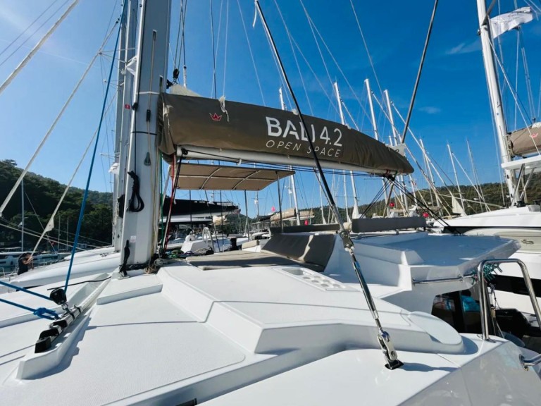 Catamaran rental with or without captain Bali Lefkáda