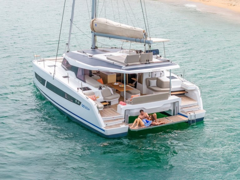 Yacht charter Saint-Raphaël cheap Fountaine Pajot FP 41 Quatuor 4