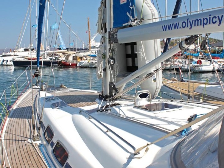 Bareboat Rental Sailboat Bavaria with a boat licence